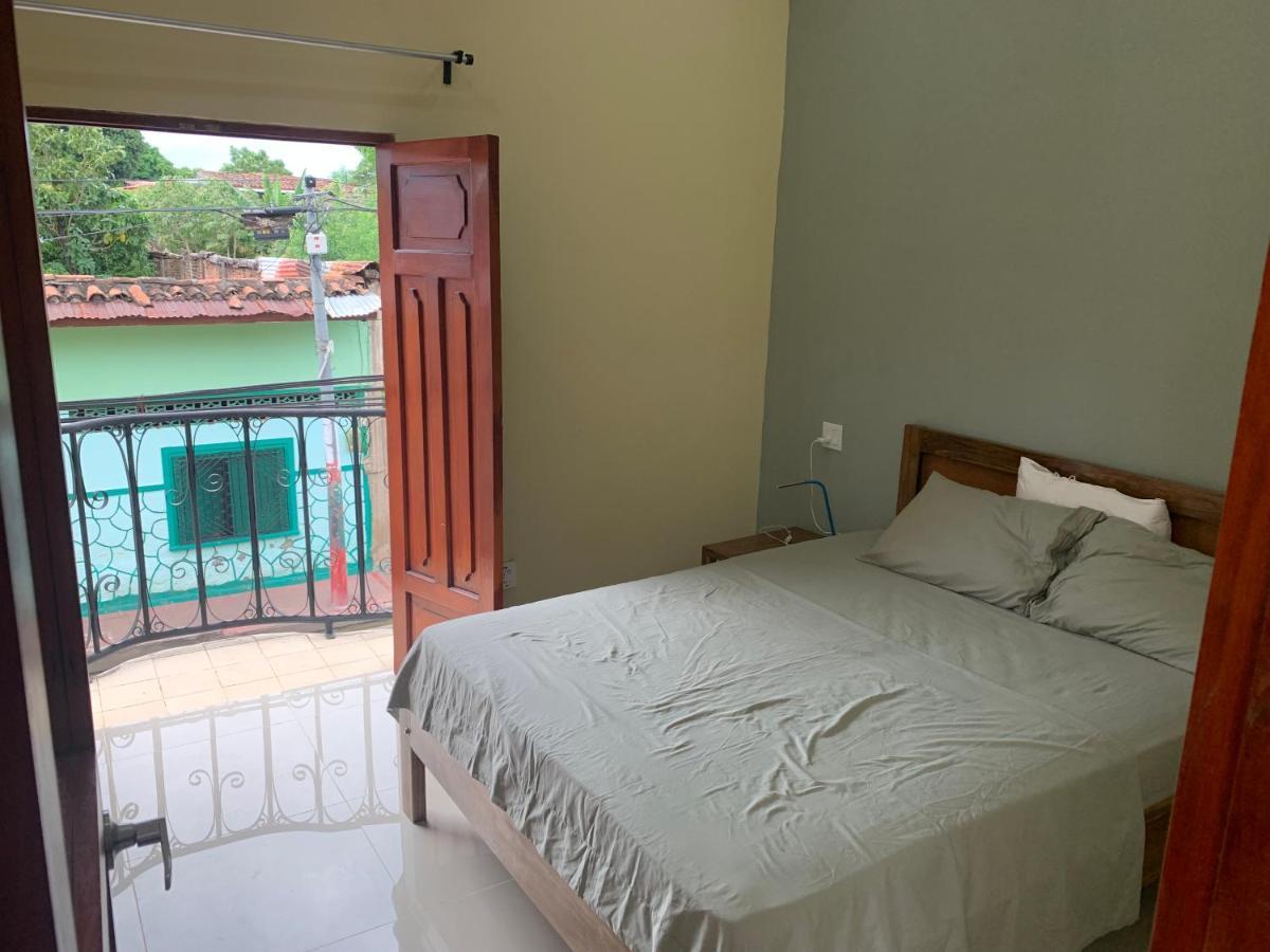 Apartamentos Casa Amarilla Granada Zewnętrze zdjęcie