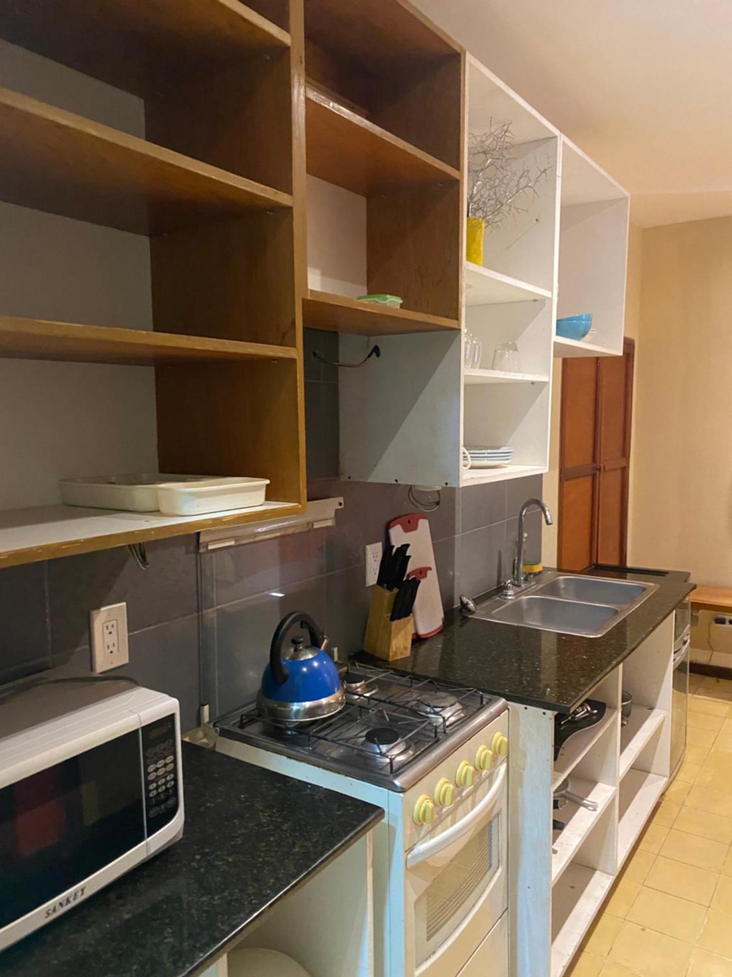 Apartamentos Casa Amarilla Granada Zewnętrze zdjęcie