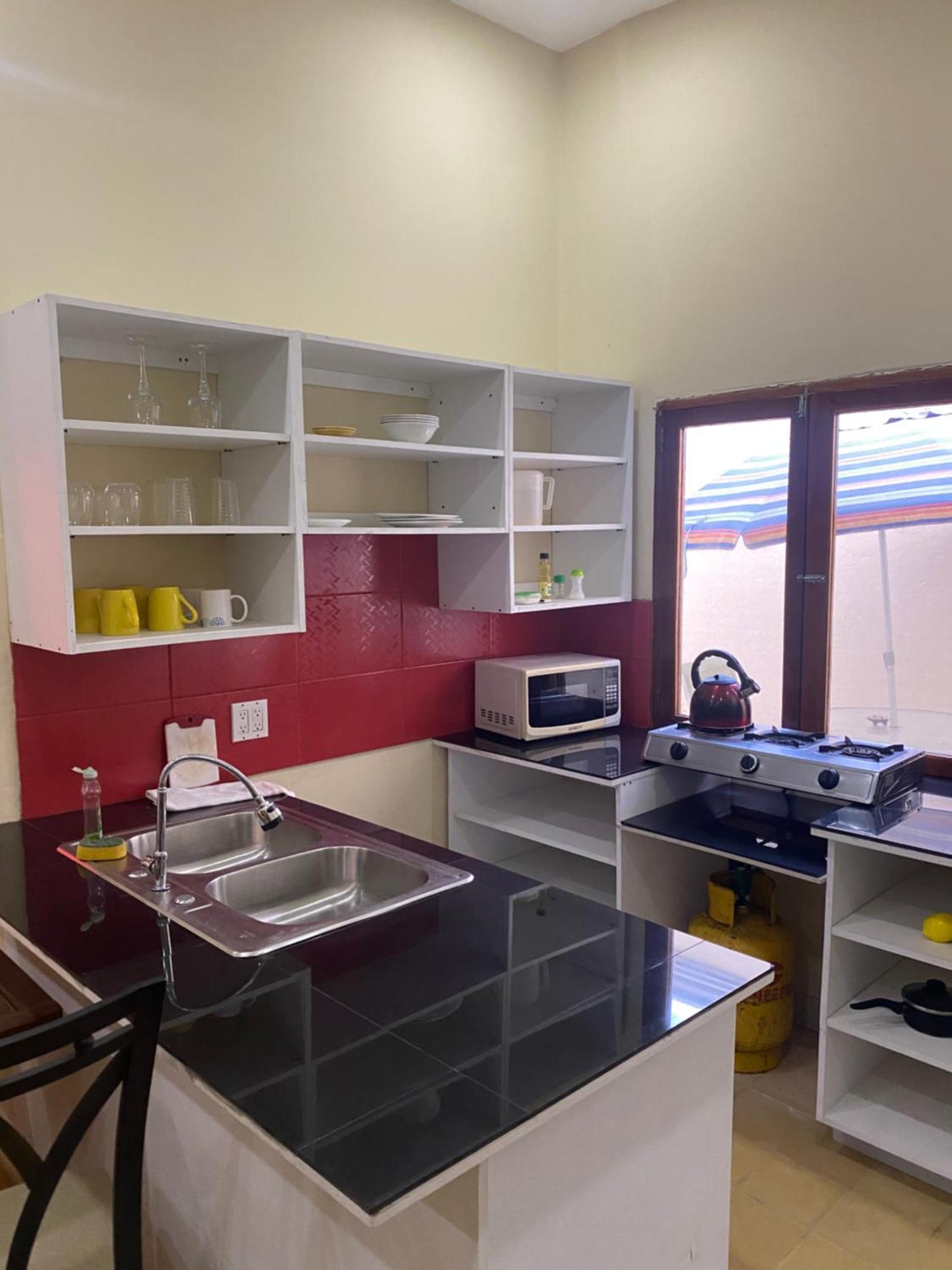 Apartamentos Casa Amarilla Granada Zewnętrze zdjęcie