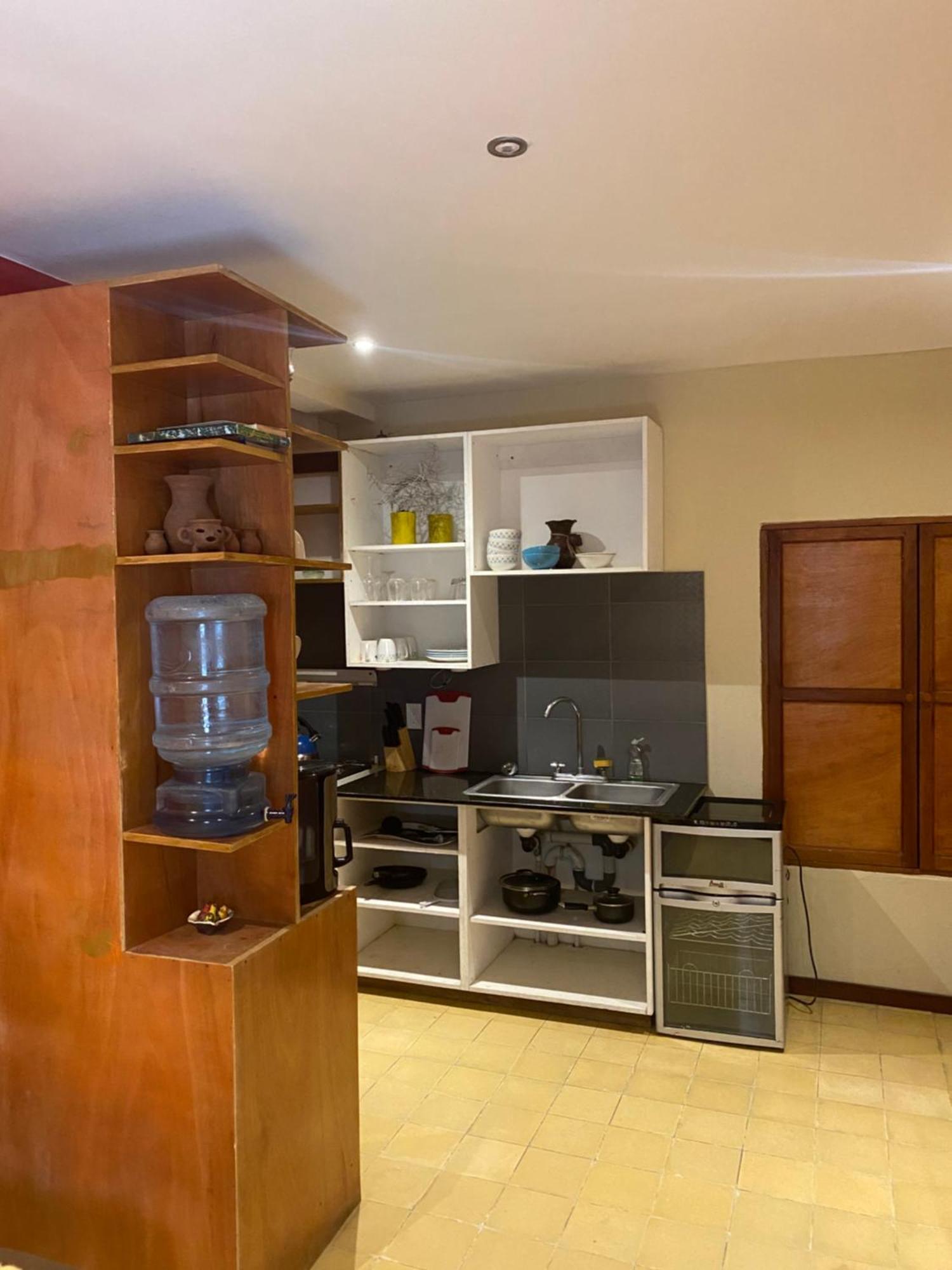 Apartamentos Casa Amarilla Granada Zewnętrze zdjęcie